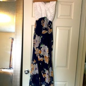 Navy floral flowy dress